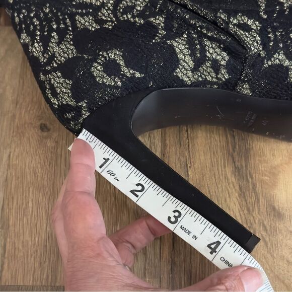 Giuseppe Zanotti Black Lace Pointy High Heel Boots Size 40 (US 10) - Picture 15 of 15